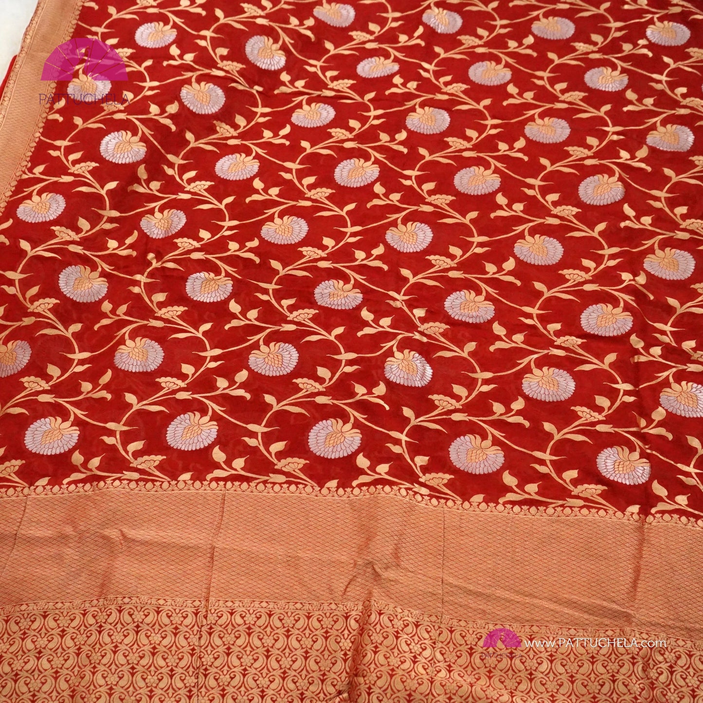 Gorgeous Banarasi Georgette Silk Saree in Red Color with Sona Rupa Jaal weaves