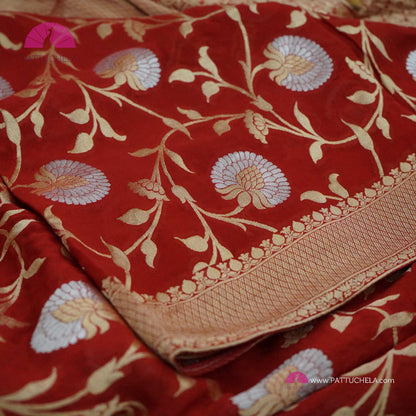 Gorgeous Banarasi Georgette Silk Saree in Red Color with Sona Rupa Jaal weaves