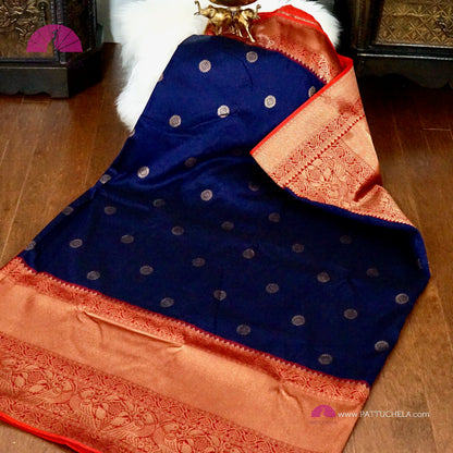 Pure Banarasi Munga Handwoven Soft Silk Saree in Midnight Blue with Red combo