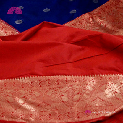 Pure Banarasi Munga Handwoven Soft Silk Saree in Midnight Blue with Red combo