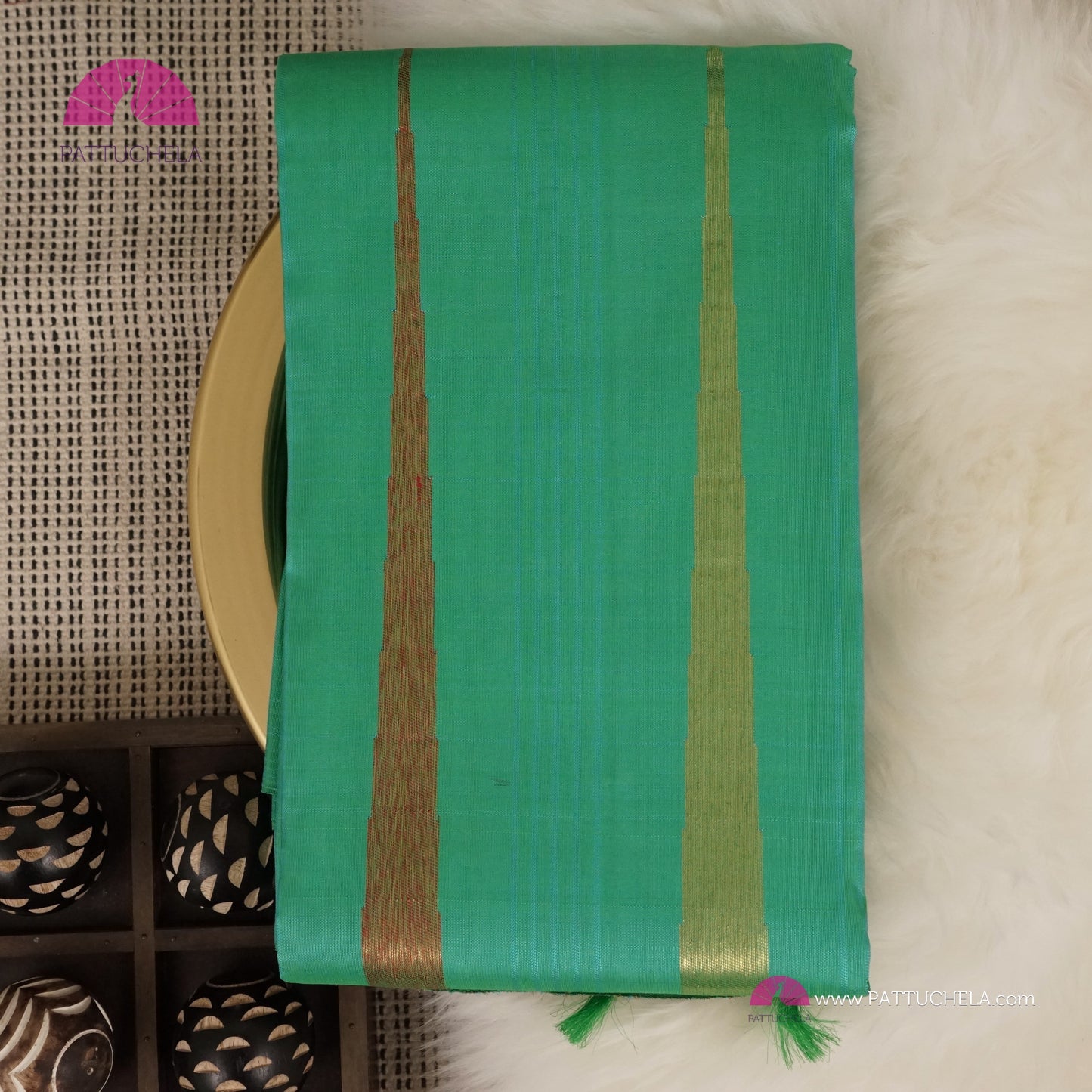 Pure Kanchipuram Handloom SILK MARK CERTIFIED Saree with contemporary Temple border Pattern in Teal Green