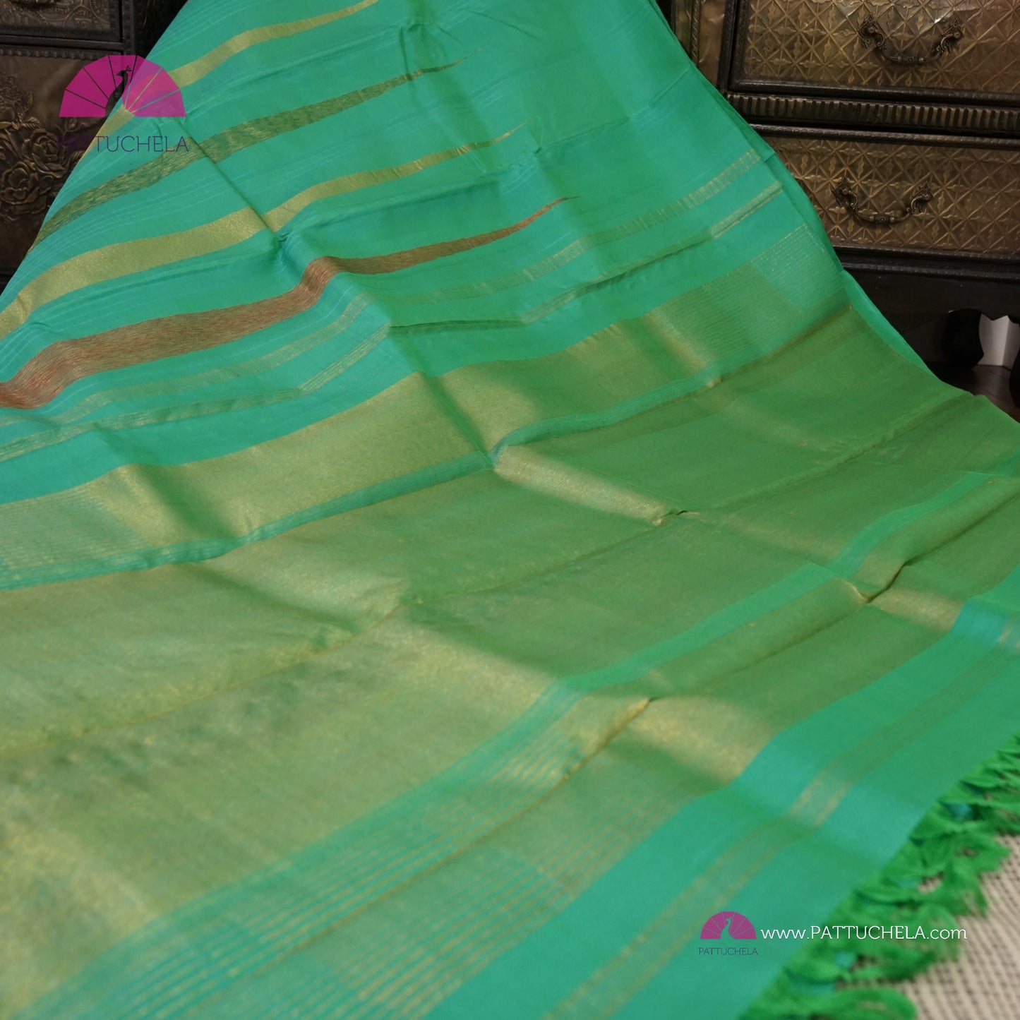 Pure Kanchipuram Handloom SILK MARK CERTIFIED Saree with contemporary Temple border Pattern in Teal Green