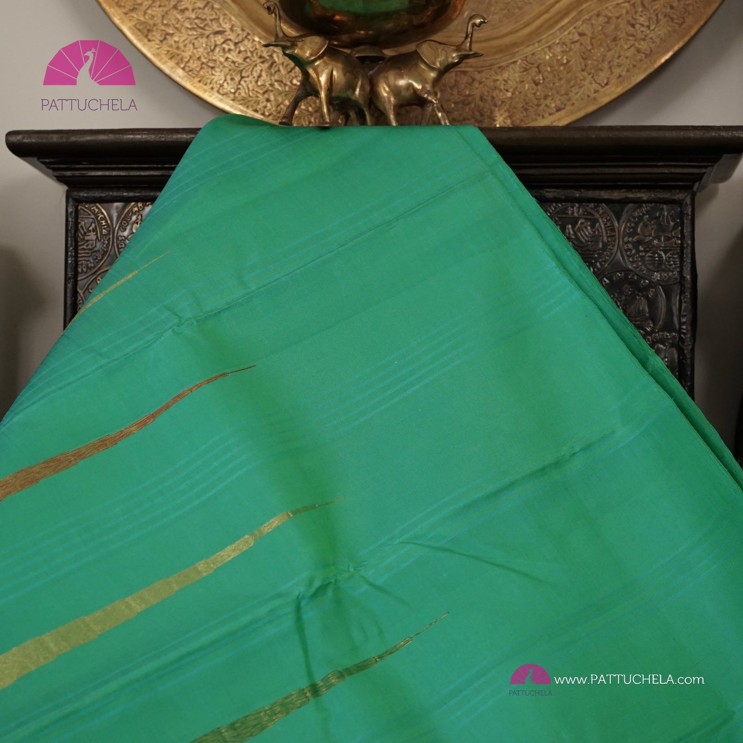 Pure Kanchipuram Handloom SILK MARK CERTIFIED Saree with contemporary Temple border Pattern in Teal Green