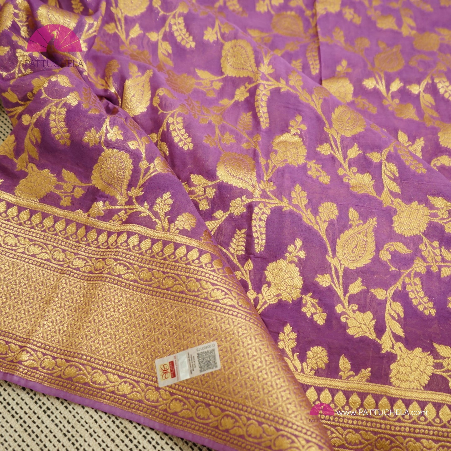 Gorgeous Khaddi Banarasi Georgette Silk handloom Jaal Saree in purple