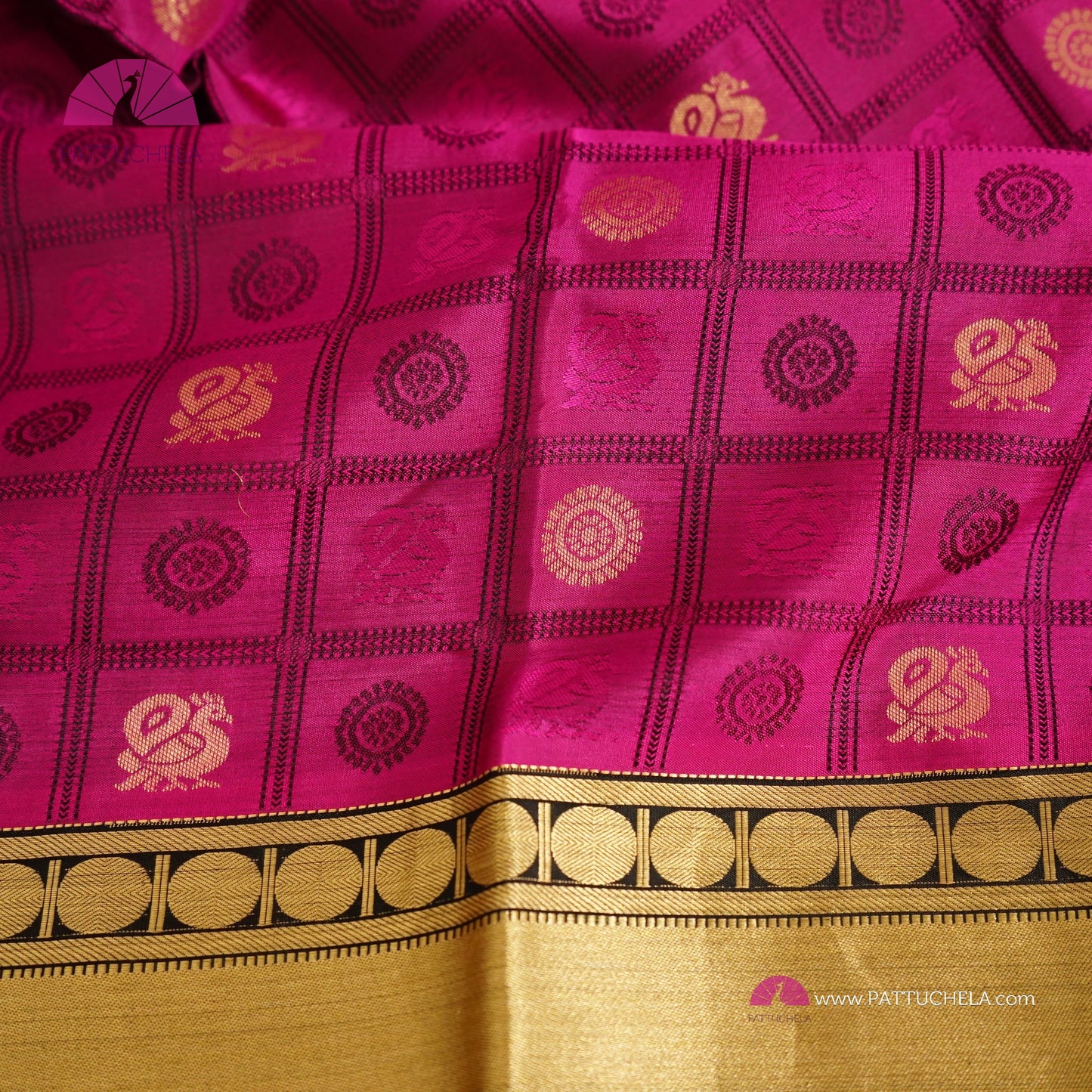 Majenta Kanchipuram Handloom SILK MARK CERTIFIED Saree with Gold Bavanchi Borders