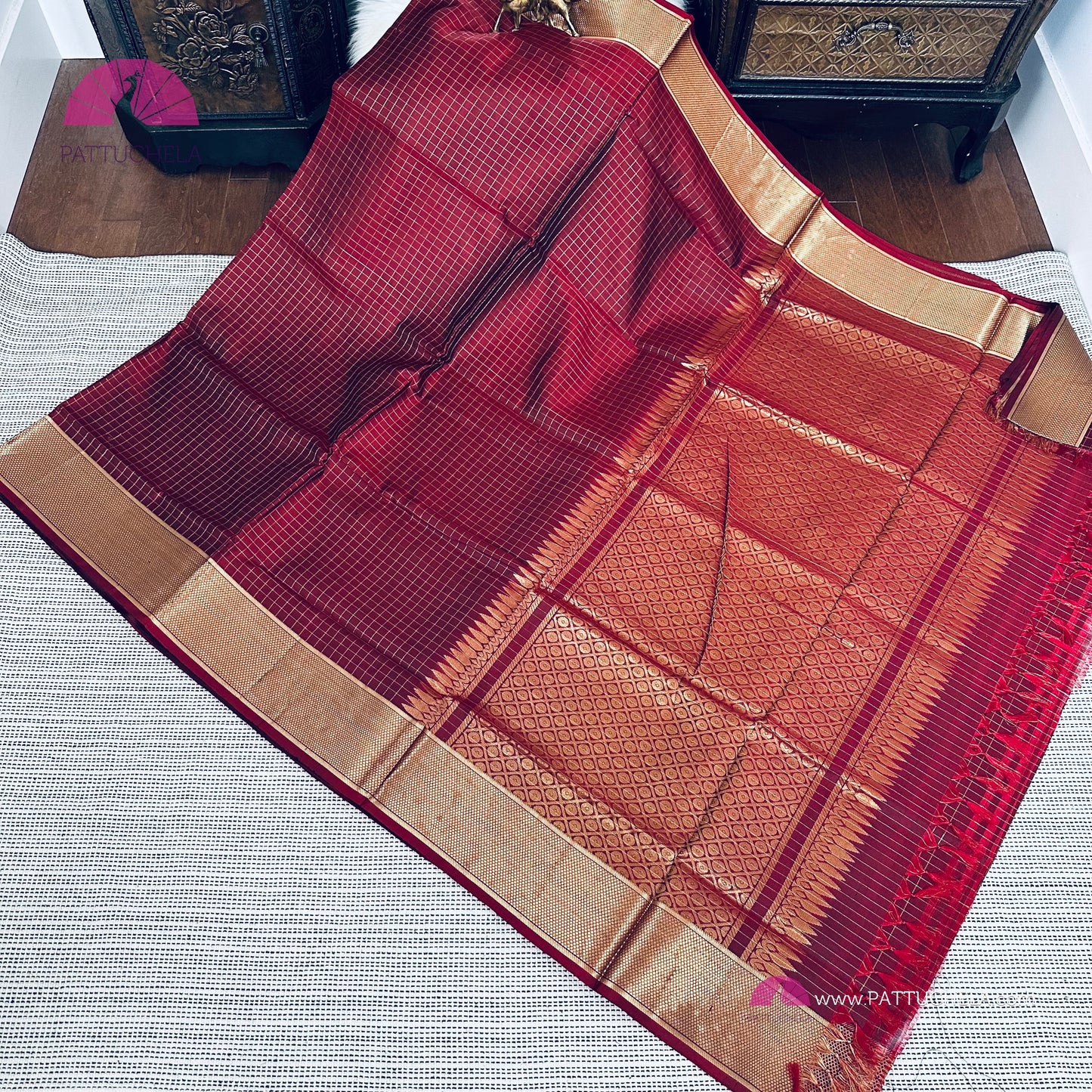 Maroon Kanchipuram Radhika Sarath Kumar Style Checked Handloom SILK MARK CERTIFIED Saree